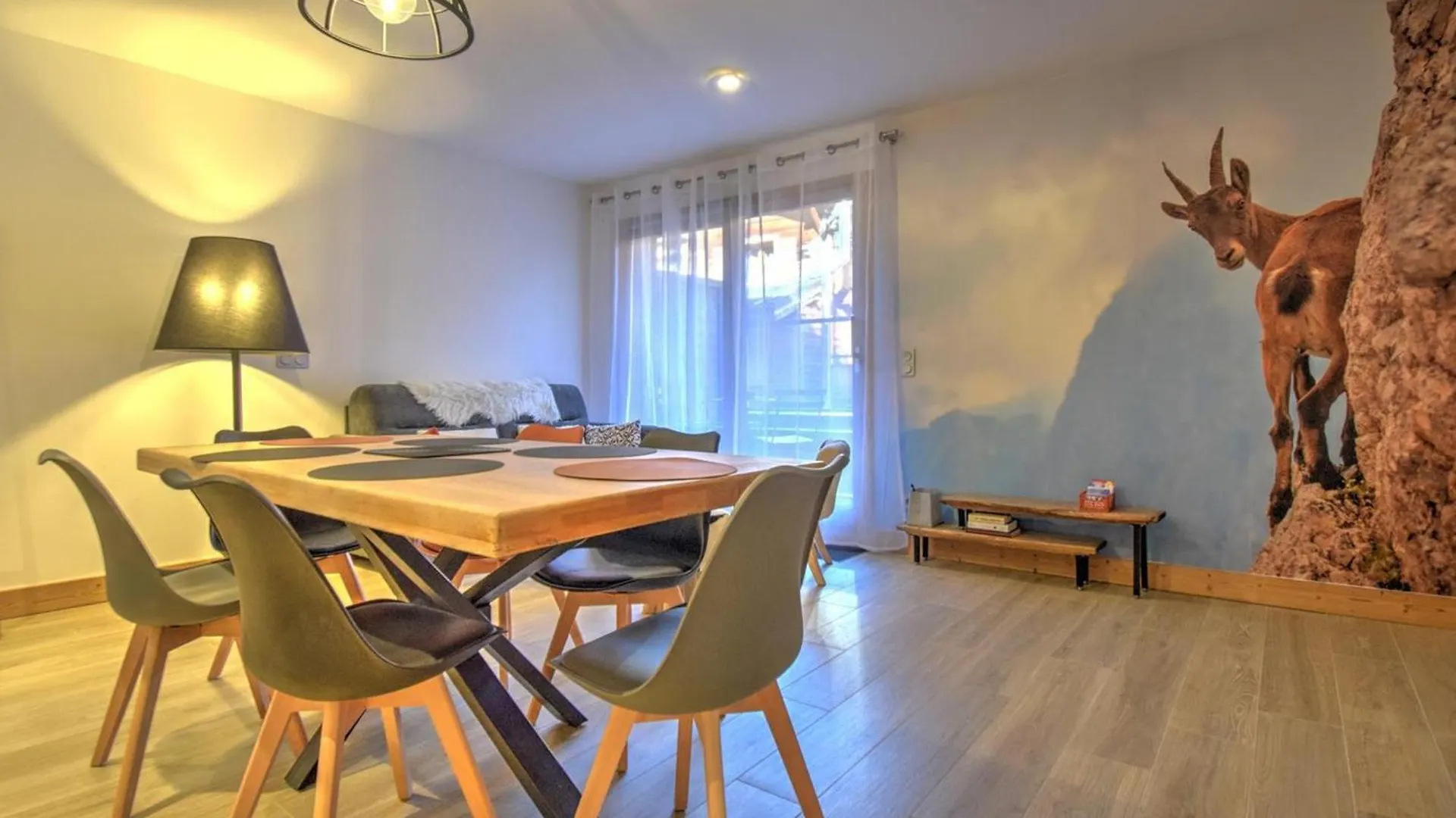 Appartement Moderne Au Centre De Morzine Avec Parking - Fr-1-524-136 0*,  Frankrike